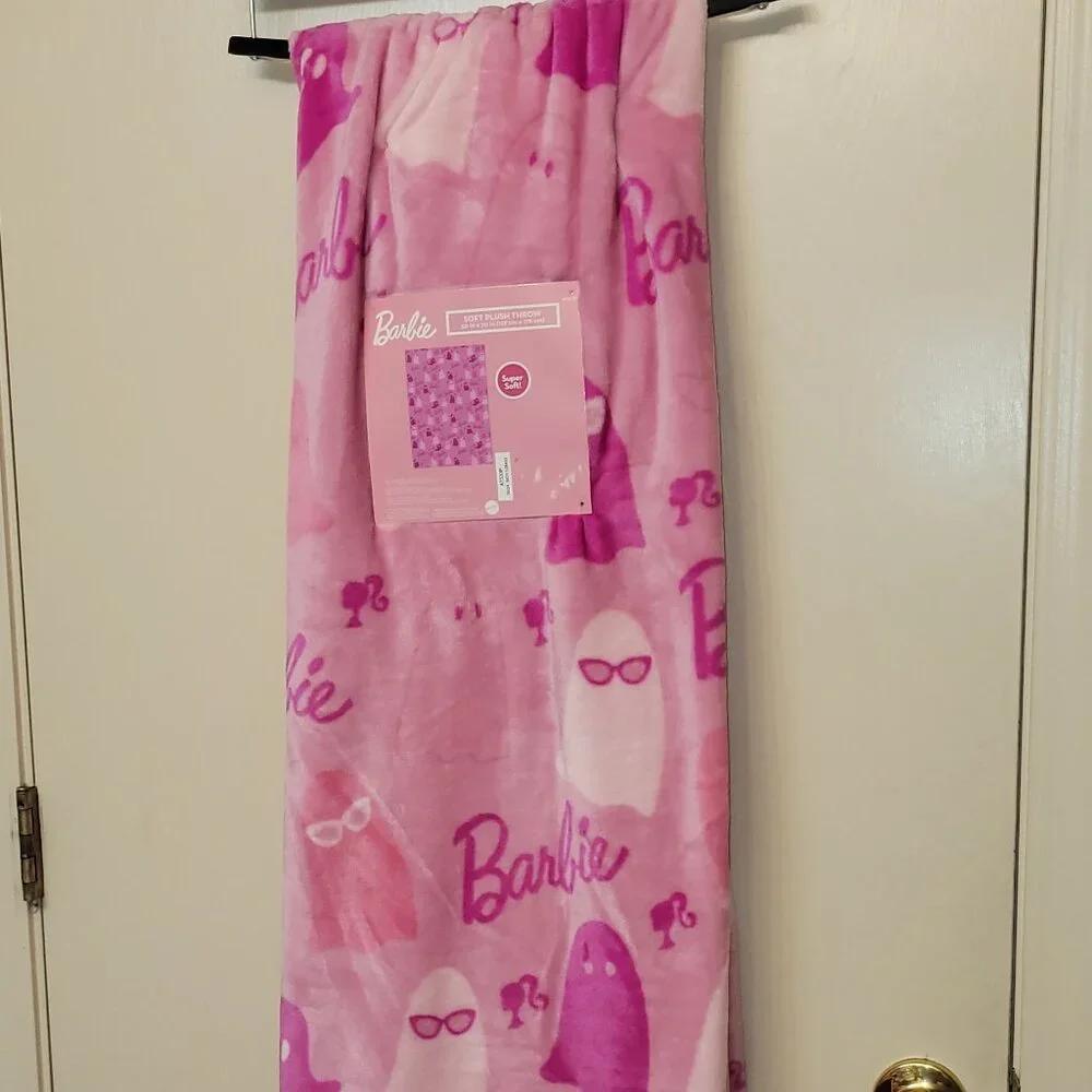 Barbie Spooky Pink Ghost Blanket